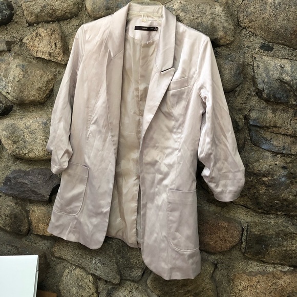 ochirly Tops - Blazer cream in color ochirly Tops - Blazer cream in color